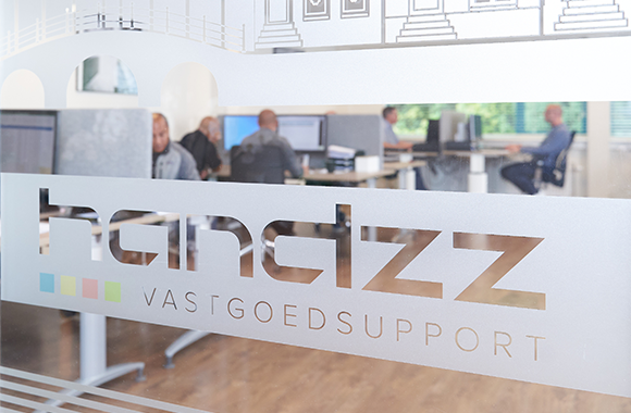 handzz-vastgoedsupport-over-ons